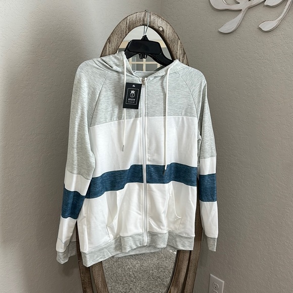 Hoodie - Picture 1 of 7